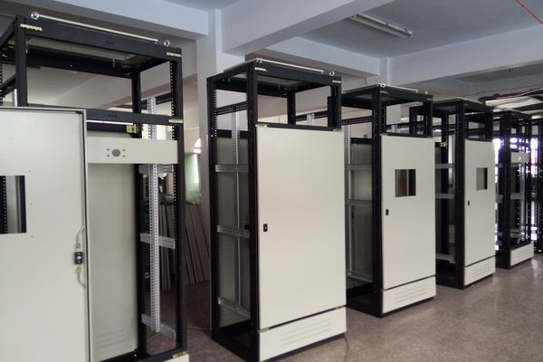 响水镇控制柜-控制柜布线要求